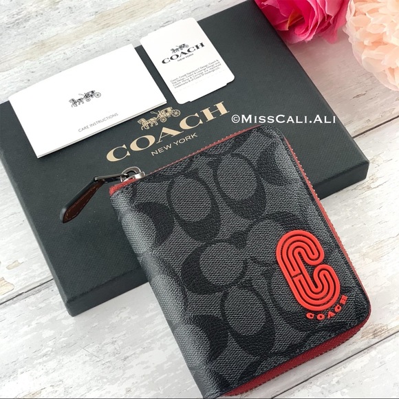 NWT COACH Medium Zip Around Wallet w/ Patch - Red - Picture 3 of 15